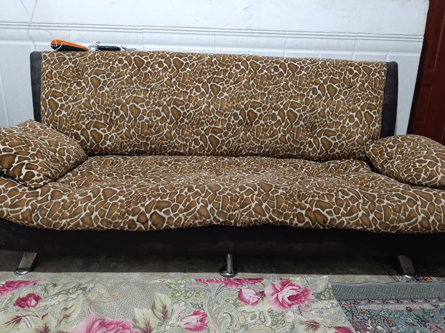 مبل 7نفره تمیز|مبلمان خانگی و میز عسلی|تفت, |دیوار