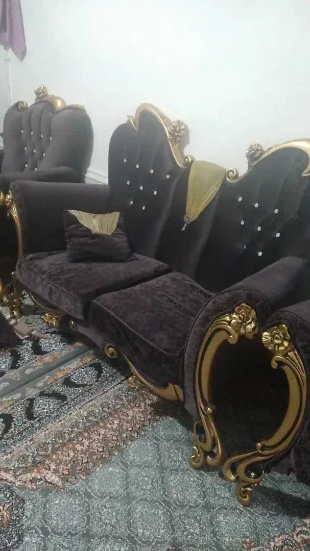 یک عدد مبل ۷نفر مرتب و سالم|مبلمان خانگی و میز عسلی|شیراز, شریف‌آباد|دیوار