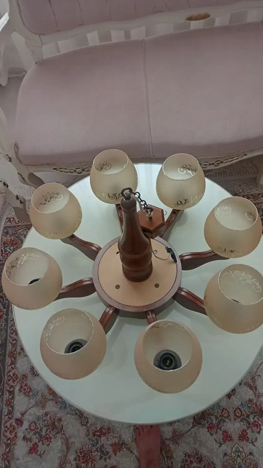 لوستر۸شاخه چوبی درحدنو|لوستر و چراغ آویز|کرج, شهرک فهمیده|دیوار