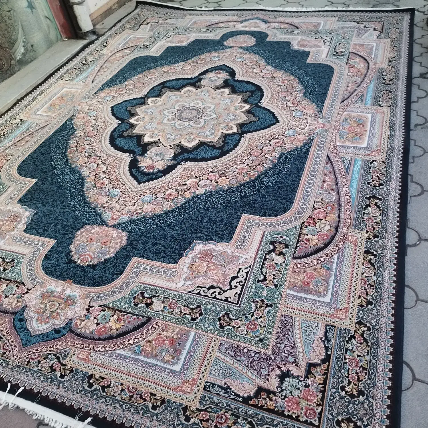 ۶ تخته ۹ متری در حد نو|فرش|میانه, |دیوار