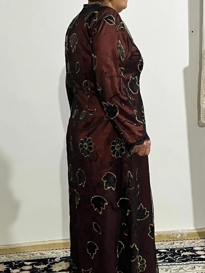 لباس مجلسی|لباس|مرزنآباد, |دیوار