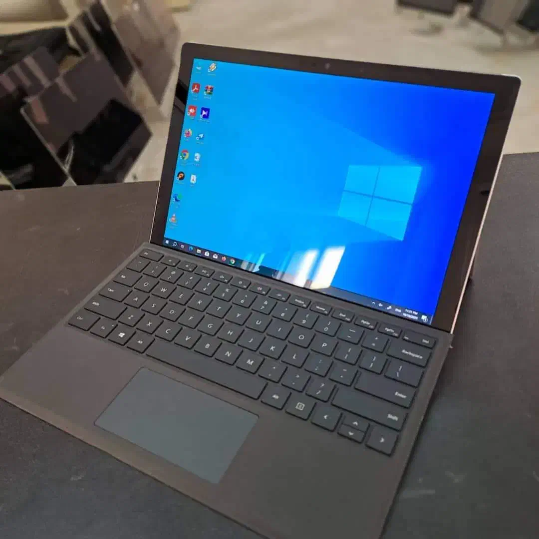 لپ تاپ سورفیس پرو Surface pro5|رایانه همراه|تهران, میدان ولیعصر|دیوار