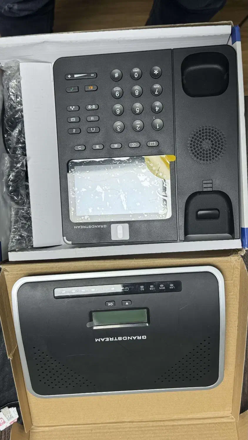 تلفن تحت شبکه و گوشی ویپ|تلفن رومیزی|تهران, لاله زار|دیوار