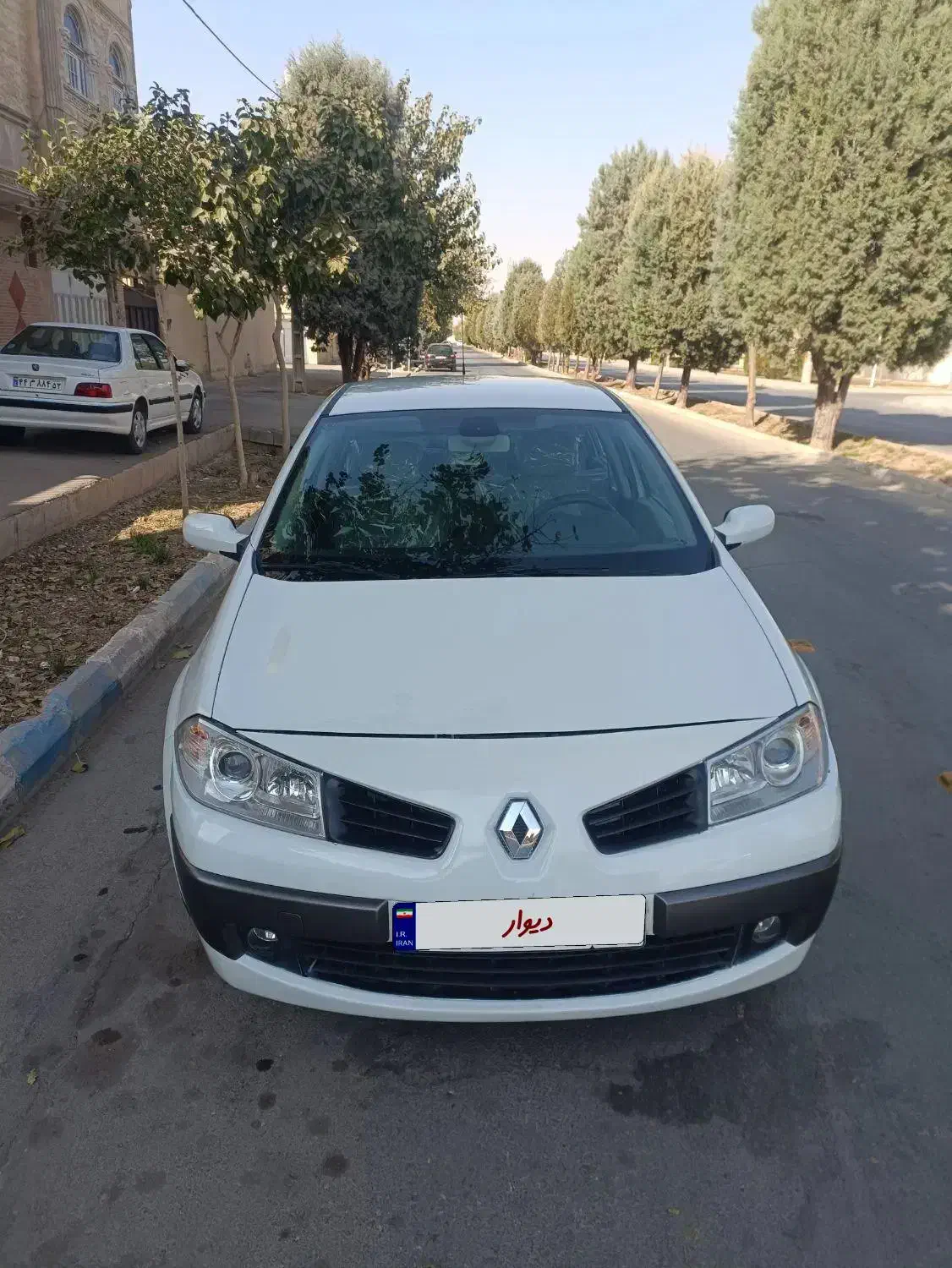 مگان 2000 اتومات فول مدل 91 بدون رنگ تمام فابریک|خودرو سواری و وانت|شاهین‌شهر, سعدی جنوبی|دیوار