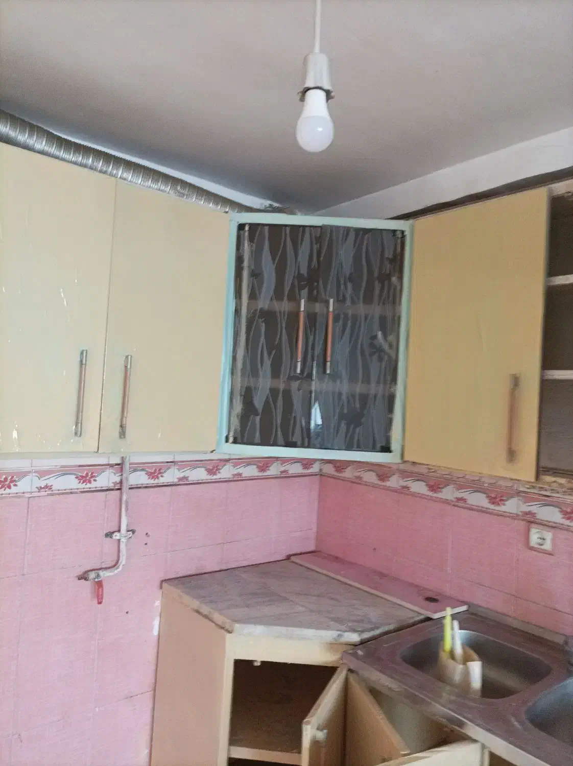 کابینت فلزی دست دوم|آبچکان و نظمدهنده ظروف|آزادشهر, |دیوار