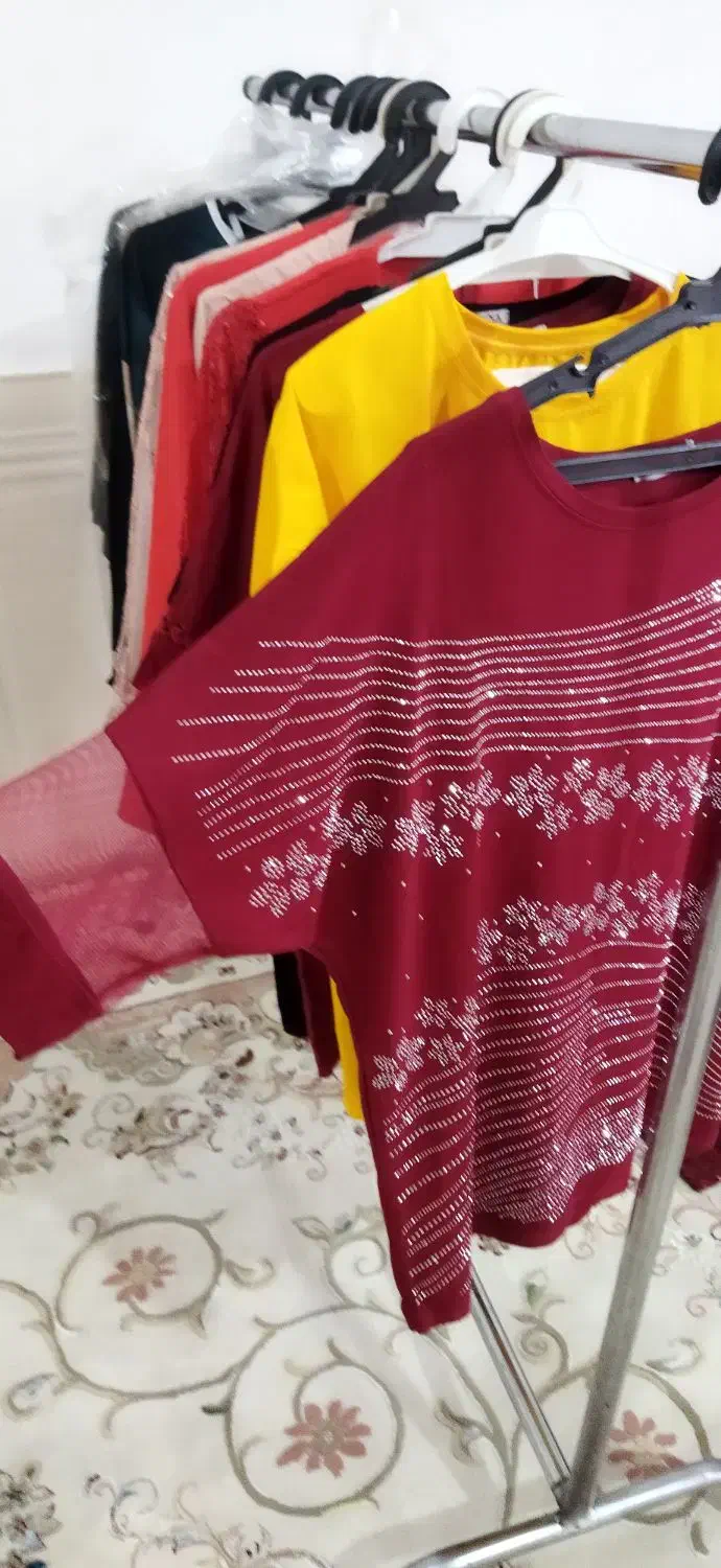 لباس|لباس|خرم‌آباد, |دیوار