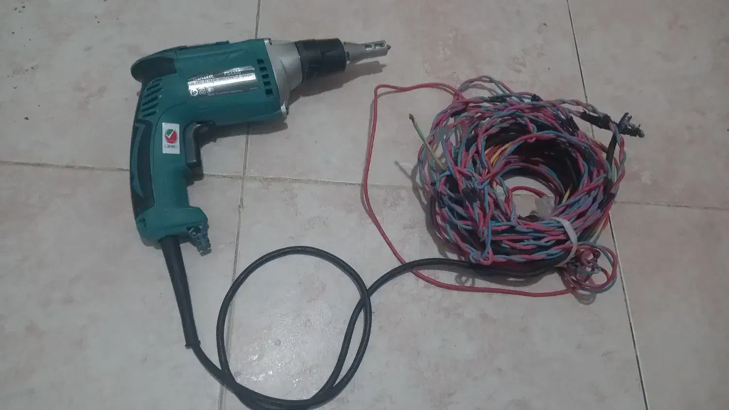 پیچ زن ماکیتا|ابزارآلات|اسفراین, |دیوار