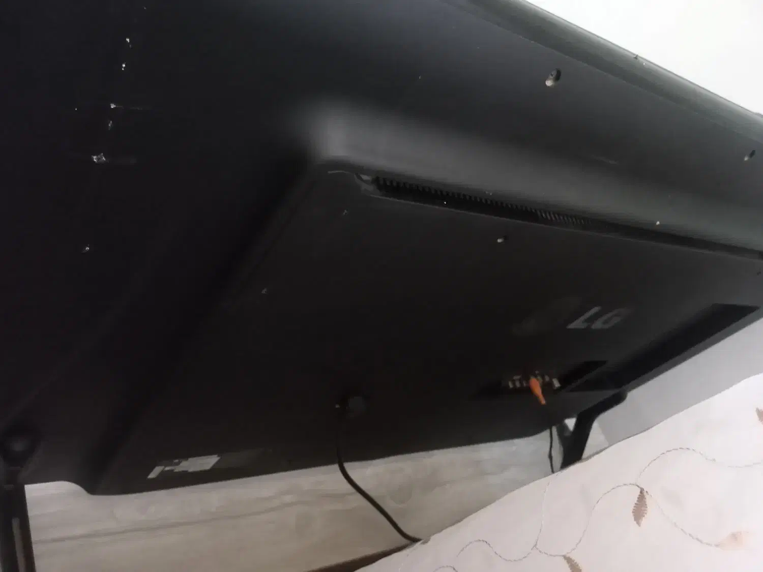 تلویزیون ال جی ۴۷ اینچ سالم|تلویزیون و پروژکتور|بروجرد, |دیوار