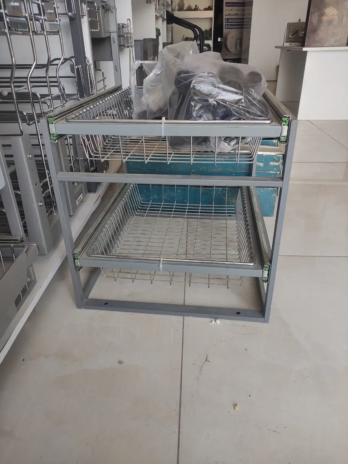 سبدسیب زمینی پیاز|ظروف نگهدارنده، پلاستیکی، یک‌بارمصرف|قائن, |دیوار