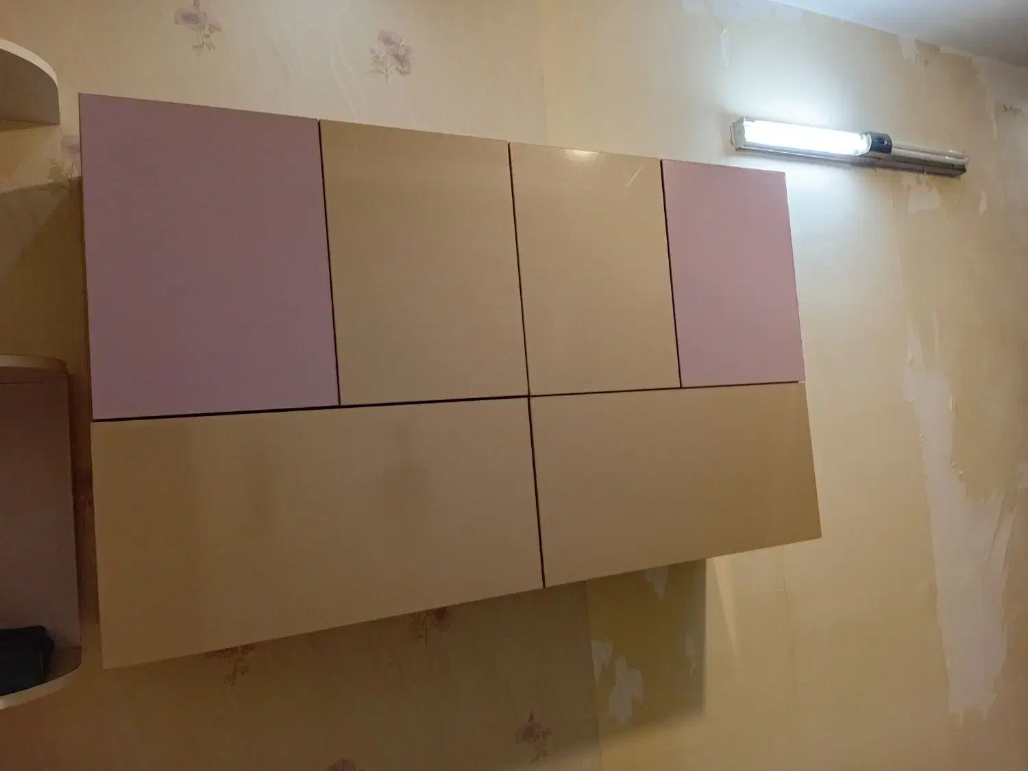 فروشی ، درحد نو قیمت ۷۰۰۰۰۰۰ تومان|کتابخانه، شلف، قفسههای دیواری|تربتحیدریه, بالا ولایت|دیوار