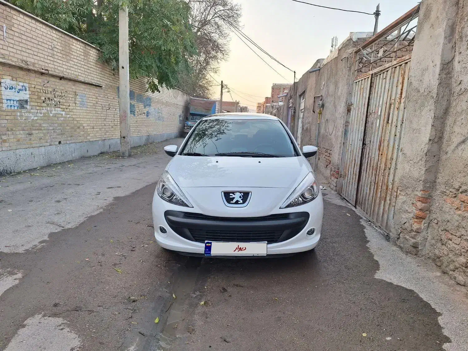 پژو ۲۰۷ سقف پانا مدل۱۴۰۲|خودرو سواری و وانت|اردبیل, |دیوار