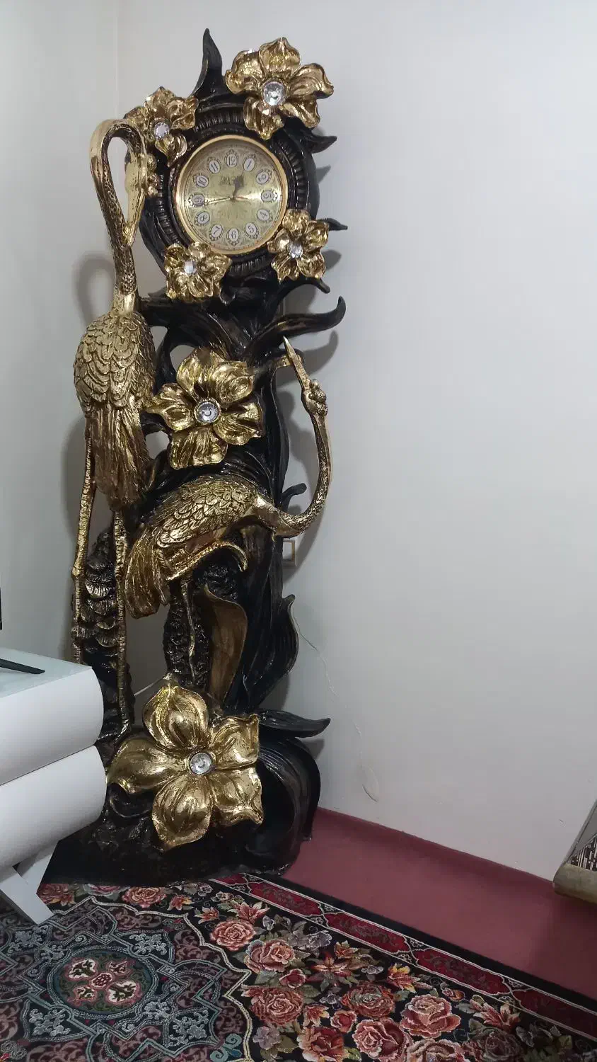 ساعت ایستاده|ساعت دیواری و تزئینی|کبودرآهنگ, |دیوار