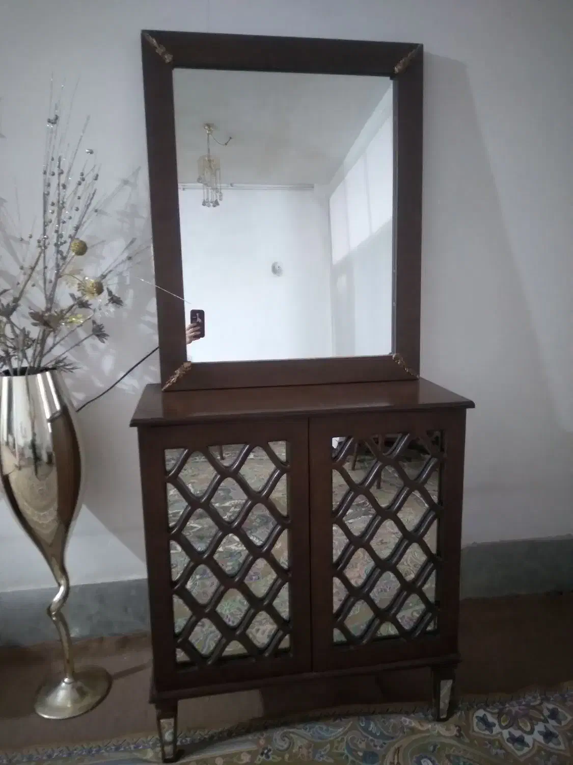 میزتلوزیون کنسول|بوفه، ویترین، کنسول|قم, قلعه کامکار|دیوار