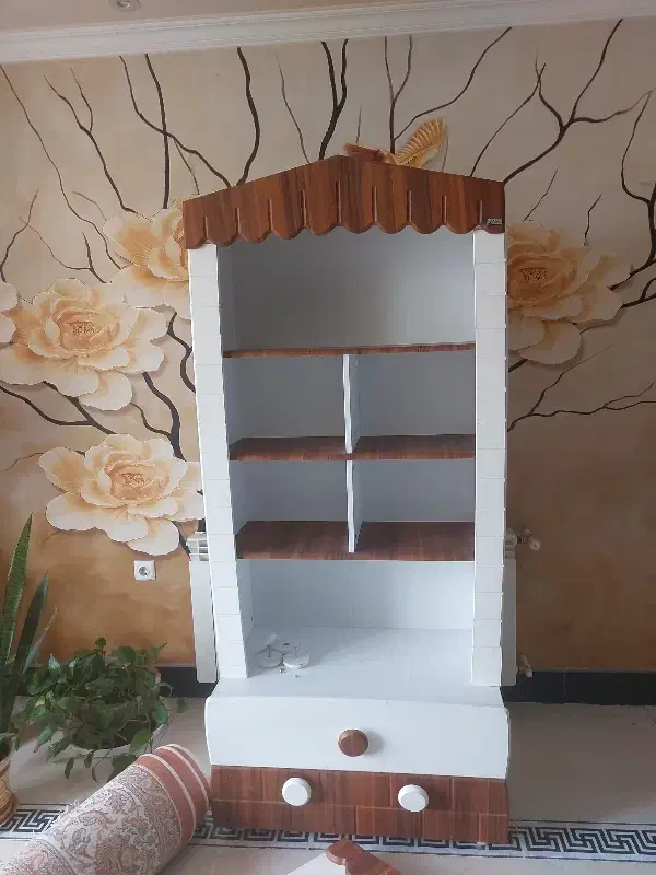 تخت تک نفره و کمد دکور شرکتی جنس خوب|تخت و سرویس خواب|قم, شهرک امام حسن|دیوار