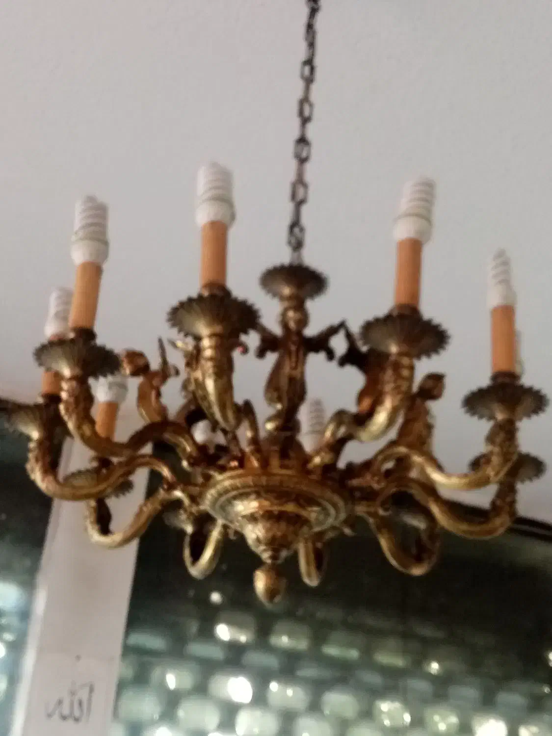 لوستر برنزی و دیواری تو پر.|لوستر و چراغ آویز|تهران, شیخ هادی|دیوار