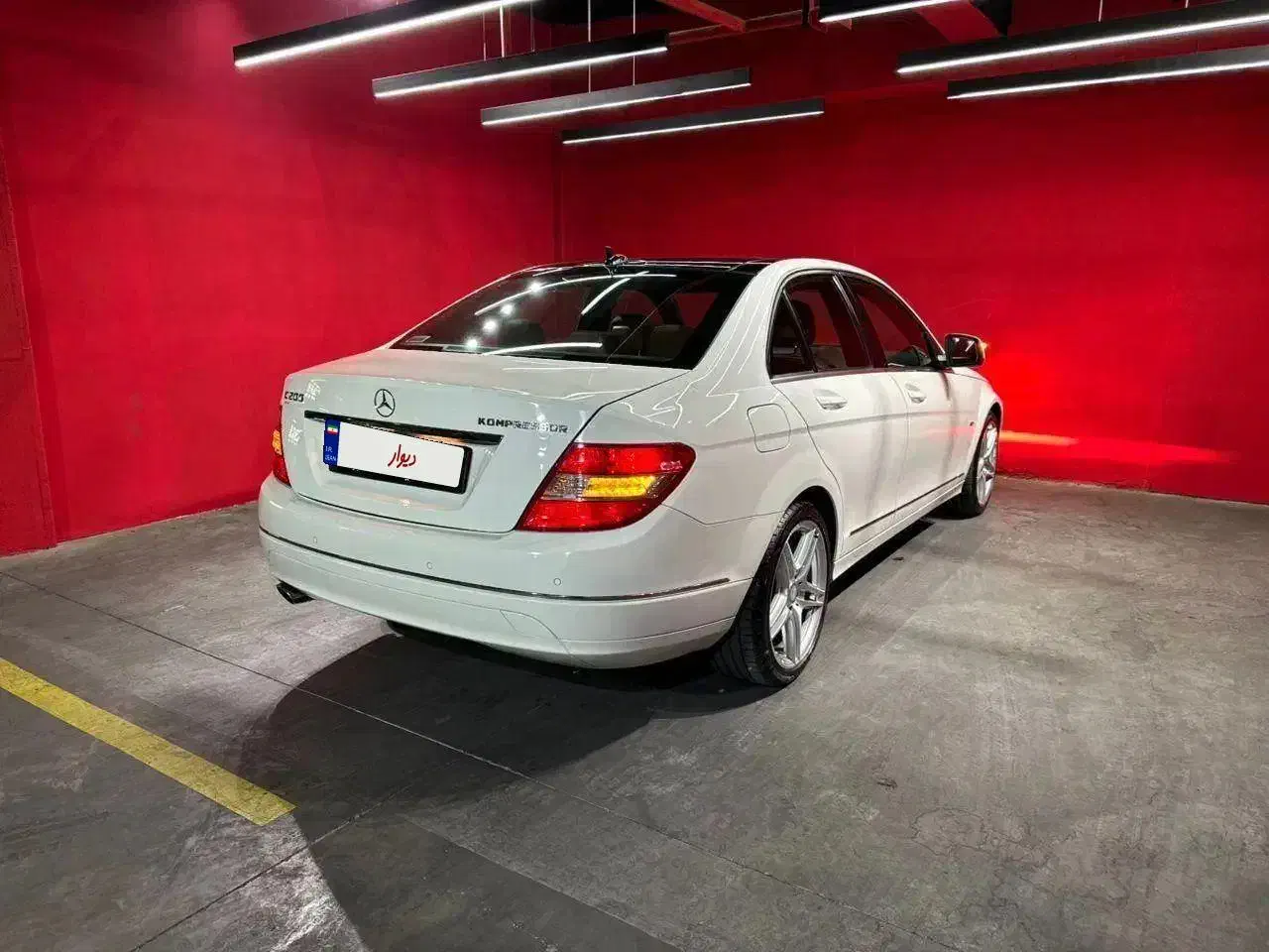 بنز C200 مدل ۲۰۰۸ اوانگارد استثنایی|خودرو سواری و وانت|تهران, سیمای ایران|دیوار