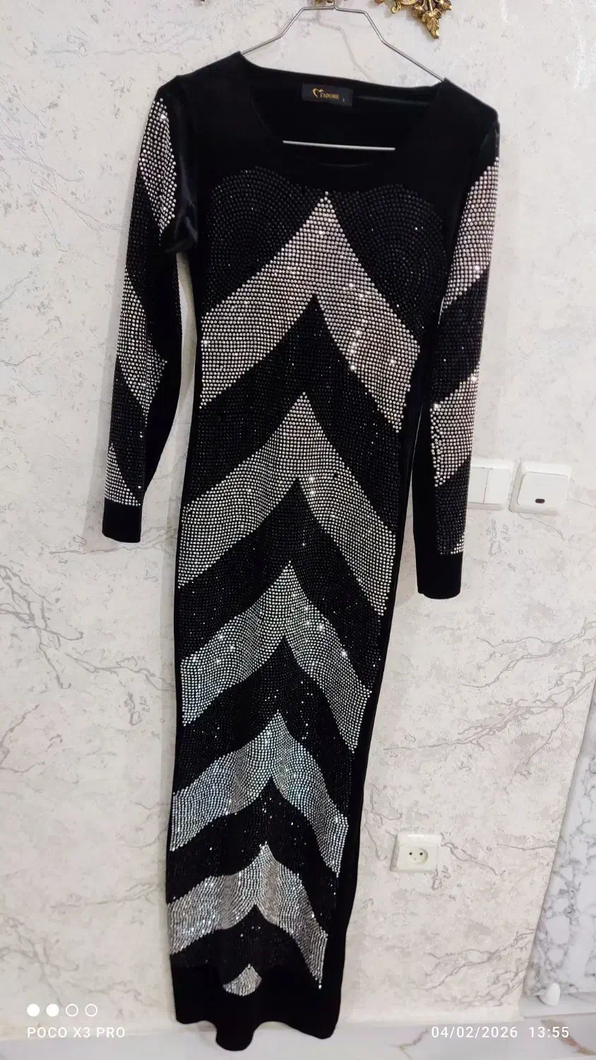 پیراهن بلند|لباس|مشگین شهر, |دیوار