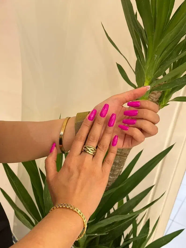 کاشت ناخن برای تکمیل آلبوم فقط هزینه مواد۲۵۰|خدمات آرایشگری و زیبایی|اصفهان, عطار نیشابوری|دیوار