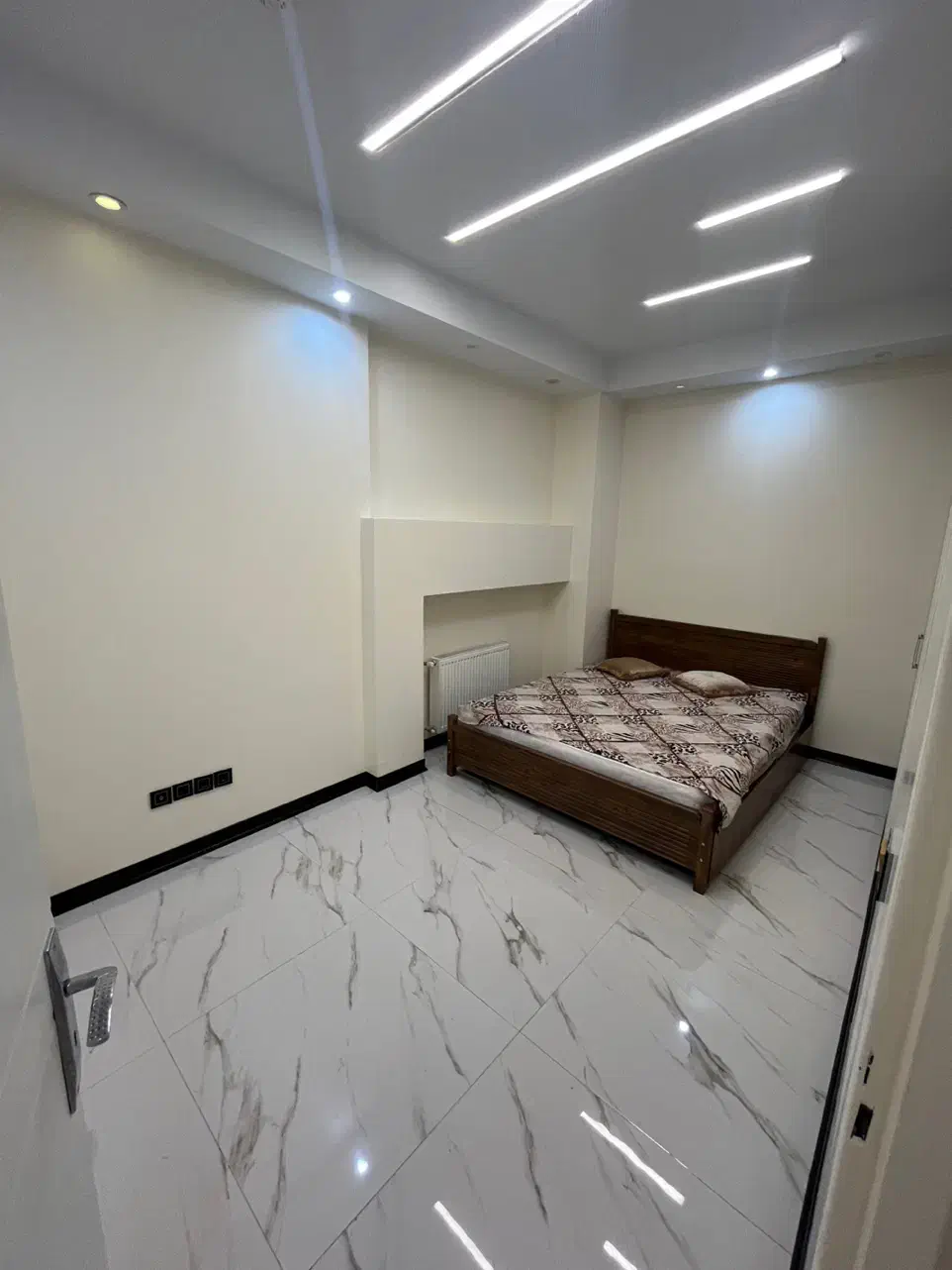 اجاره سوییت روزانه1|اجارهٔ کوتاهمدت آپارتمان و سوئیت|کرج, عظیمیه|دیوار