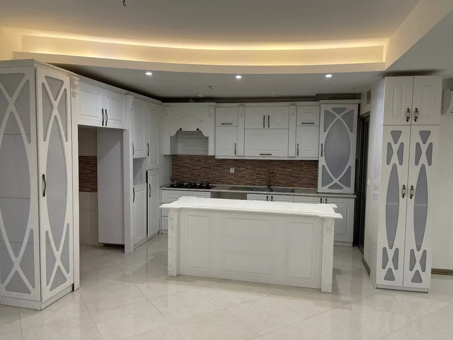 آپارتمان،برج خورشید،هاشمیه۹۱،طبقه۷،تخلیه|اجارهٔ آپارتمان|مشهد, نیروی هوایی|دیوار