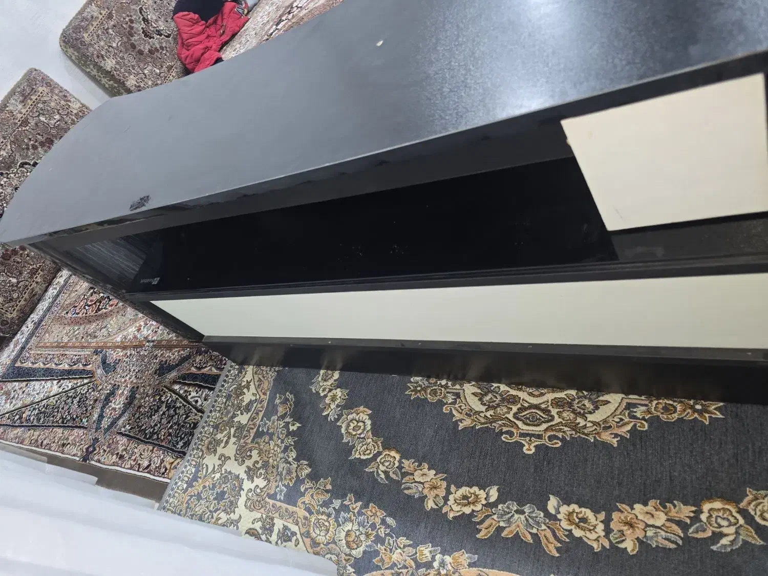 سالم|میز تلویزیون|سقز, |دیوار