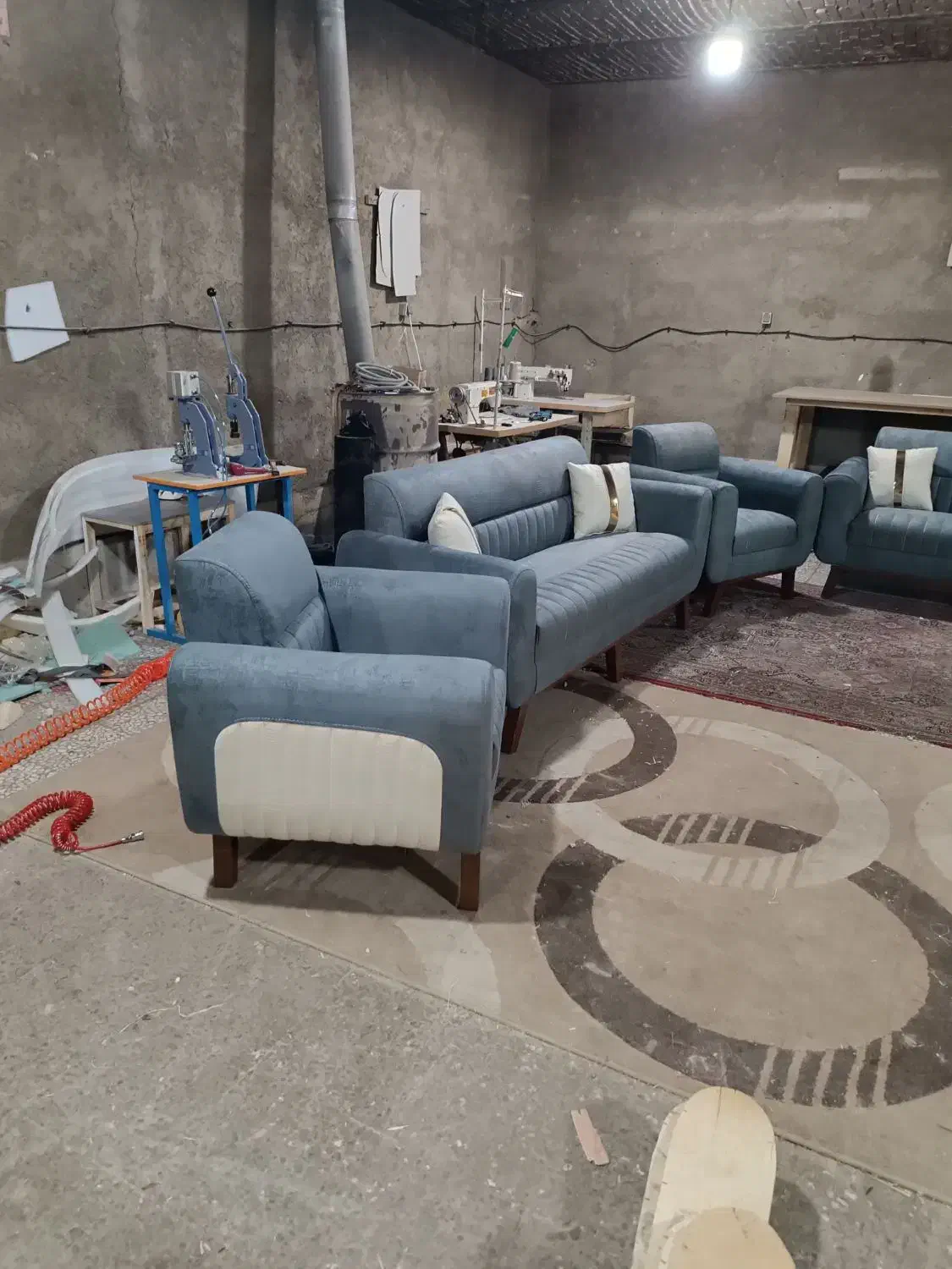 مبل&مبلمان فول راحتی کم جا|مبلمان خانگی و میز عسلی|قم, نیروگاه|دیوار