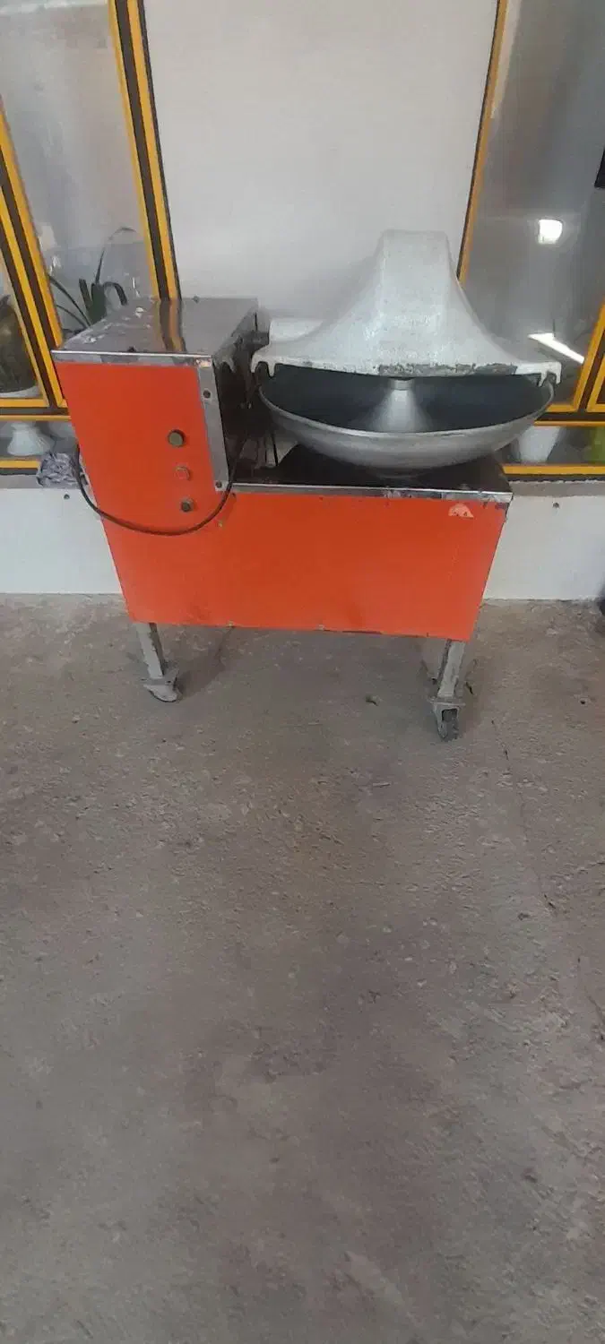 سبزی خرد کن صنعتی|خردکن، آسیاب، غذاساز|کنگاور, |دیوار