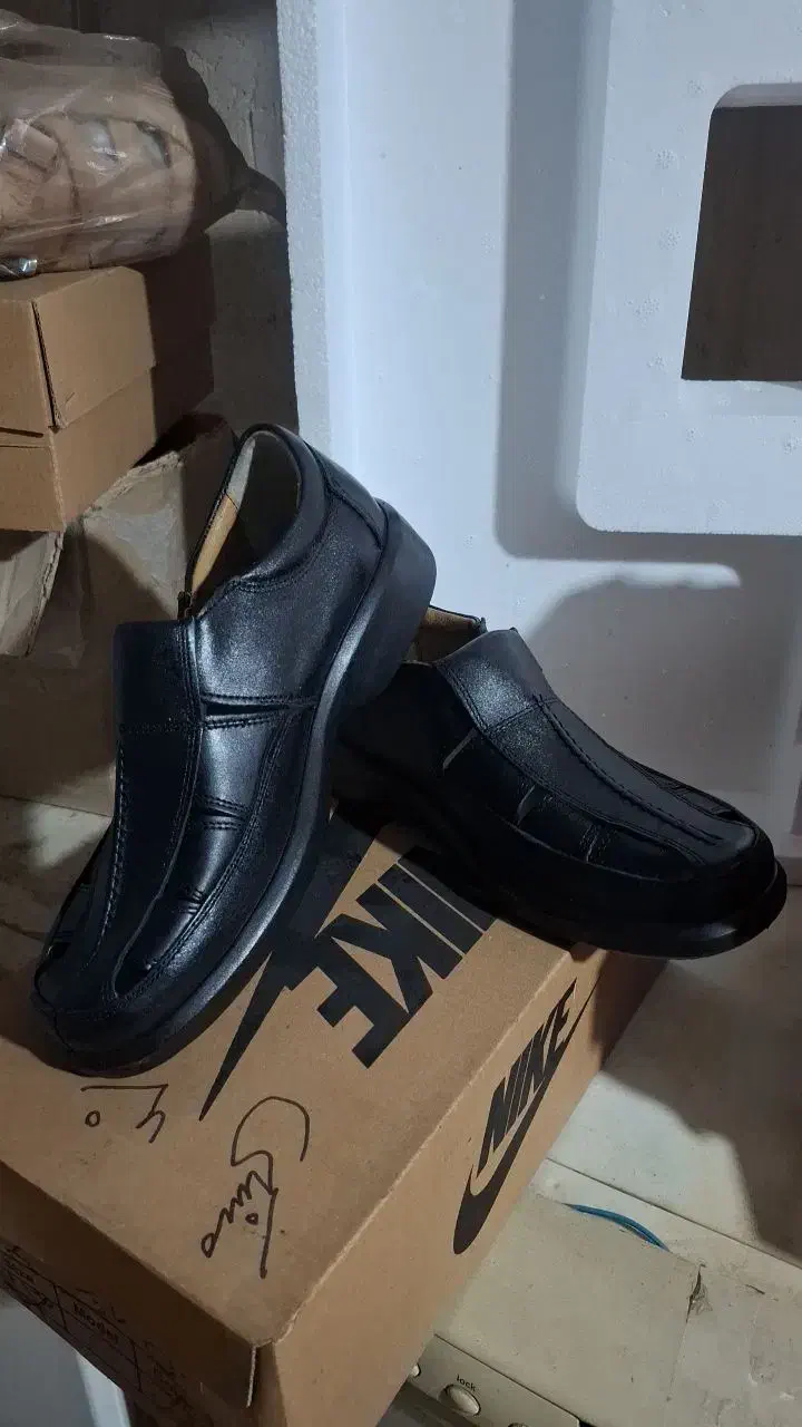 کفش زیر قیمت بازار|کیف، کفش، کمربند|نورآباد, |دیوار