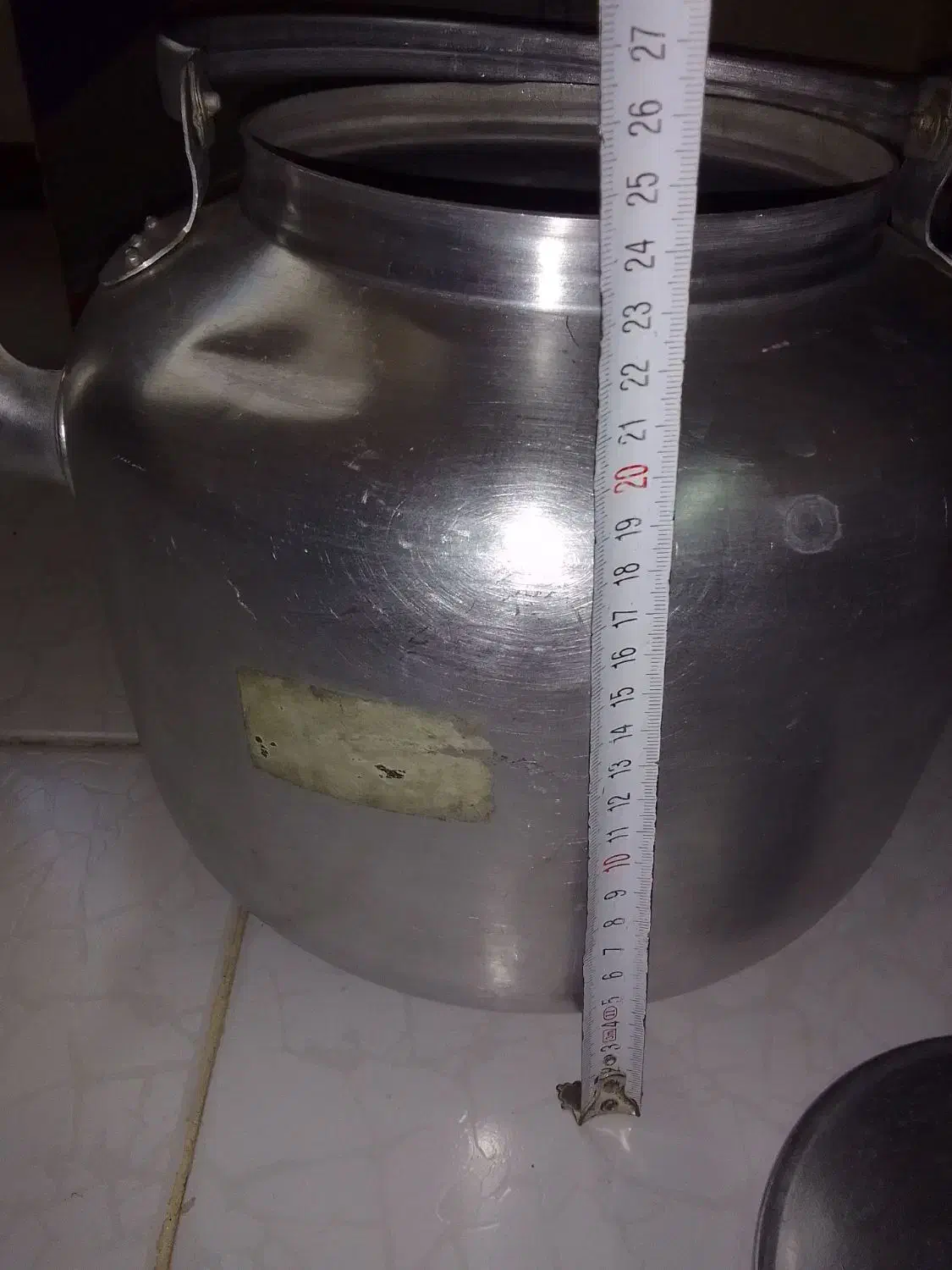 کتری|قوری، کتری، قهوهساز دستی|پرند, فاز ۶|دیوار