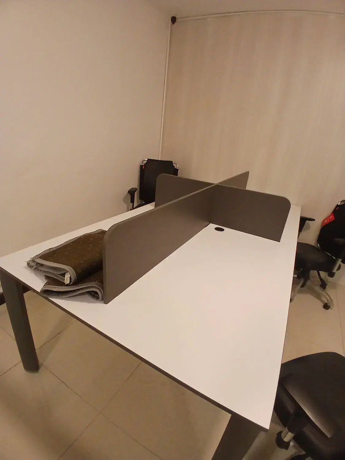 فروش میزهای چهار نفره کنفرانسی برای املاک و غیره|مبلمان اداری|کیش, |دیوار