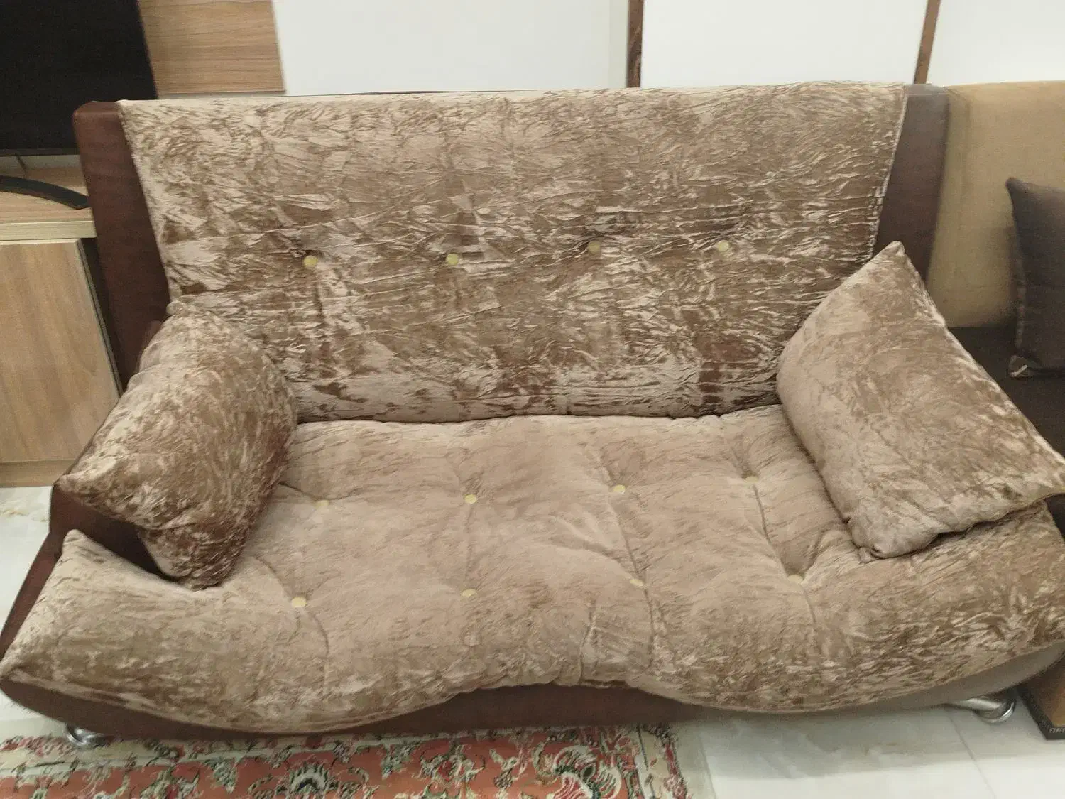 فروش مبل 7 نفره کارکرده تمیز|مبلمان خانگی و میز عسلی|شیراز, فخرآباد (دروازه کازرون)|دیوار