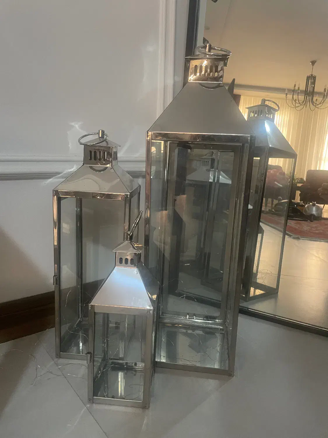 فانوس|چراغ خواب و آباژور|مشهد, نیروی هوایی|دیوار