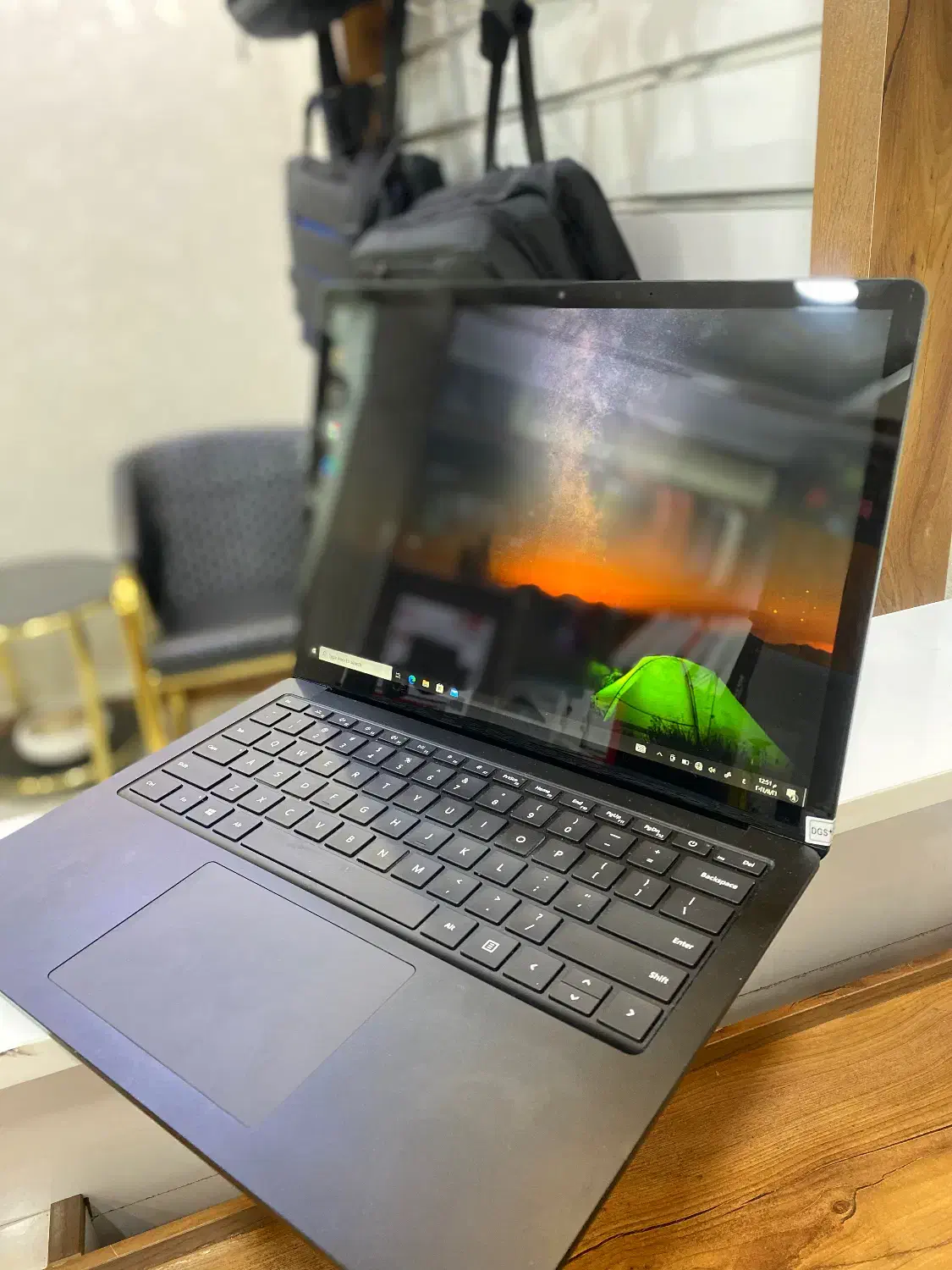 سرفیس مشکی تمام قسط برای بازنشستگان|رایانه همراه|اصفهان, باغ زرشک|دیوار