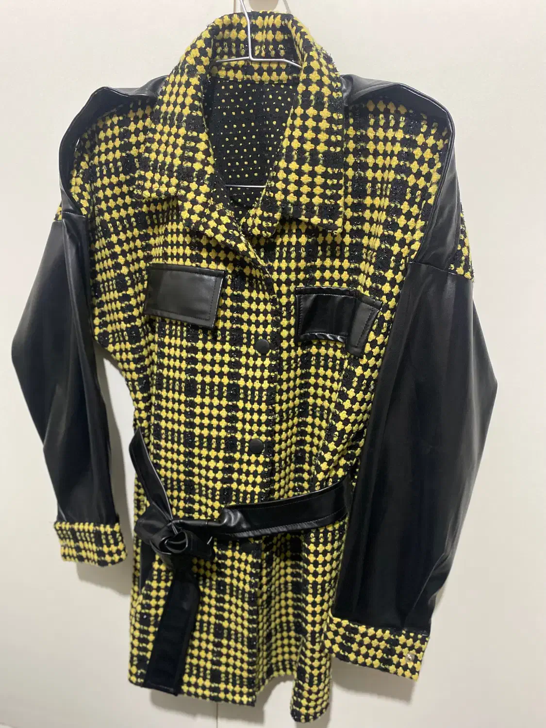 کت زنانه|لباس|بومهن, |دیوار