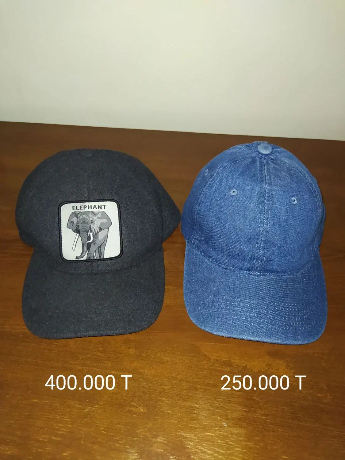 کلاه کپ|لباس|تبریز, |دیوار