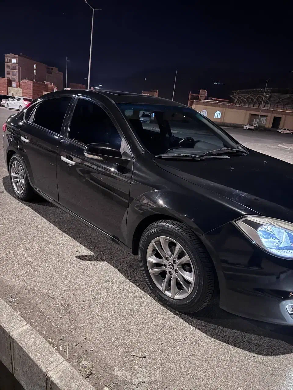 برلیانس اتومات موتور بزرگ|خودرو سواری و وانت|ماکو, |دیوار