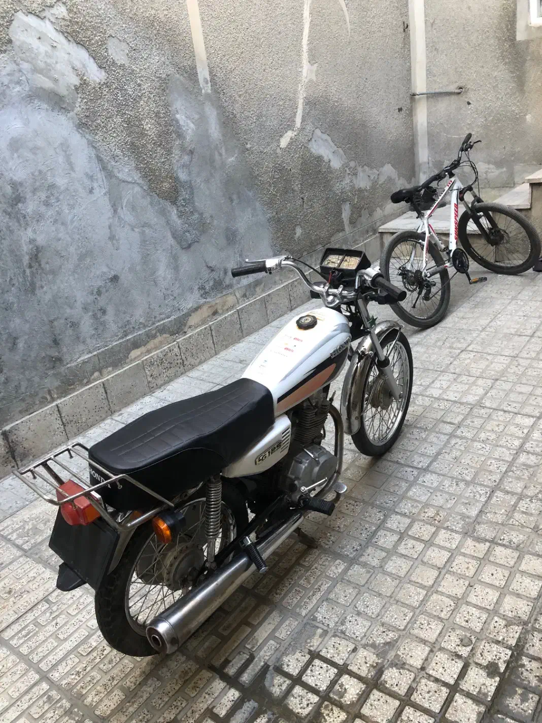 موتور مدل ۸۶|موتورسیکلت|ملایر, |دیوار