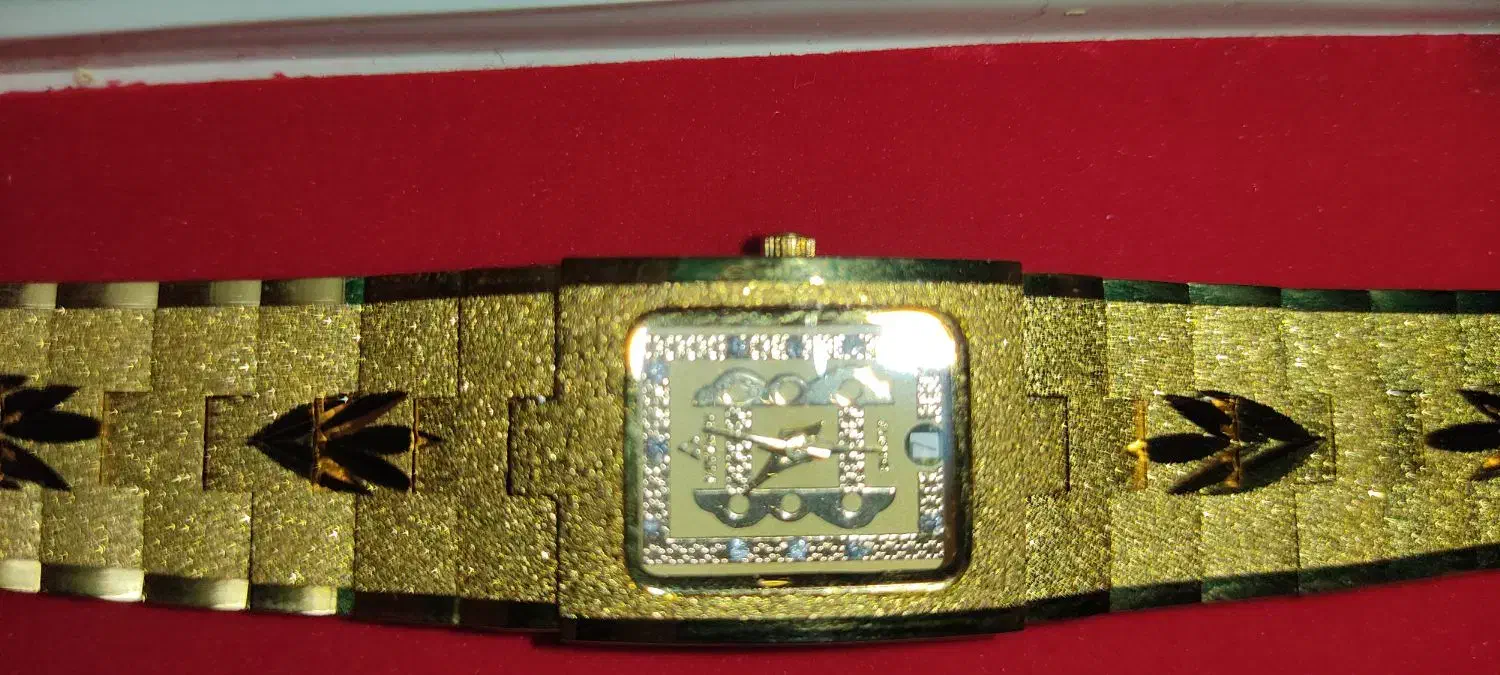 ساعت رومانسون اصلی نو|ساعت|سمنان, |دیوار