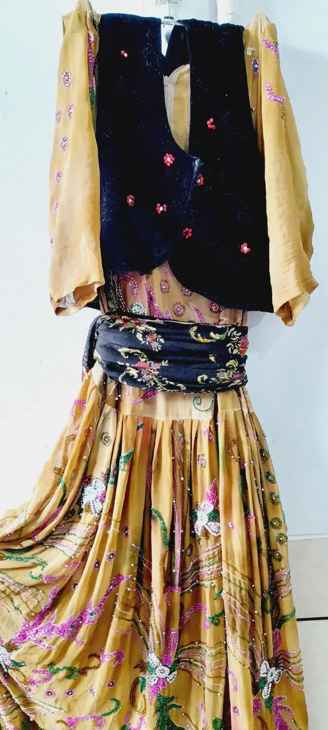 لباس کردی|لباس|خمینیشهر, |دیوار