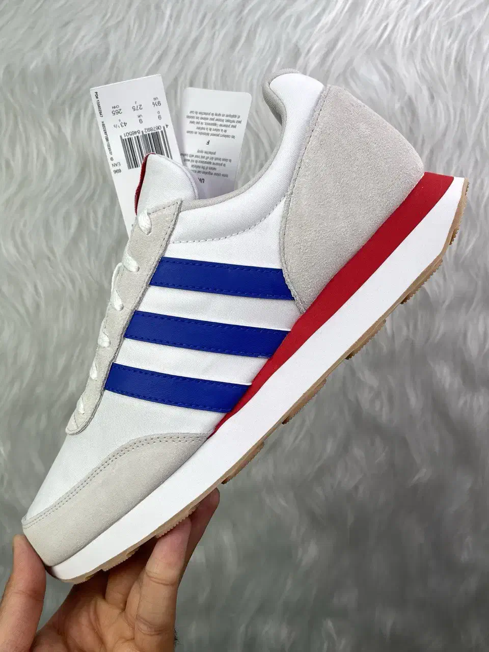 کفش آدیداس اصلی سایز ۴۳ مدل RUN 60s 3.0|کیف، کفش، کمربند|بندرعباس, |دیوار