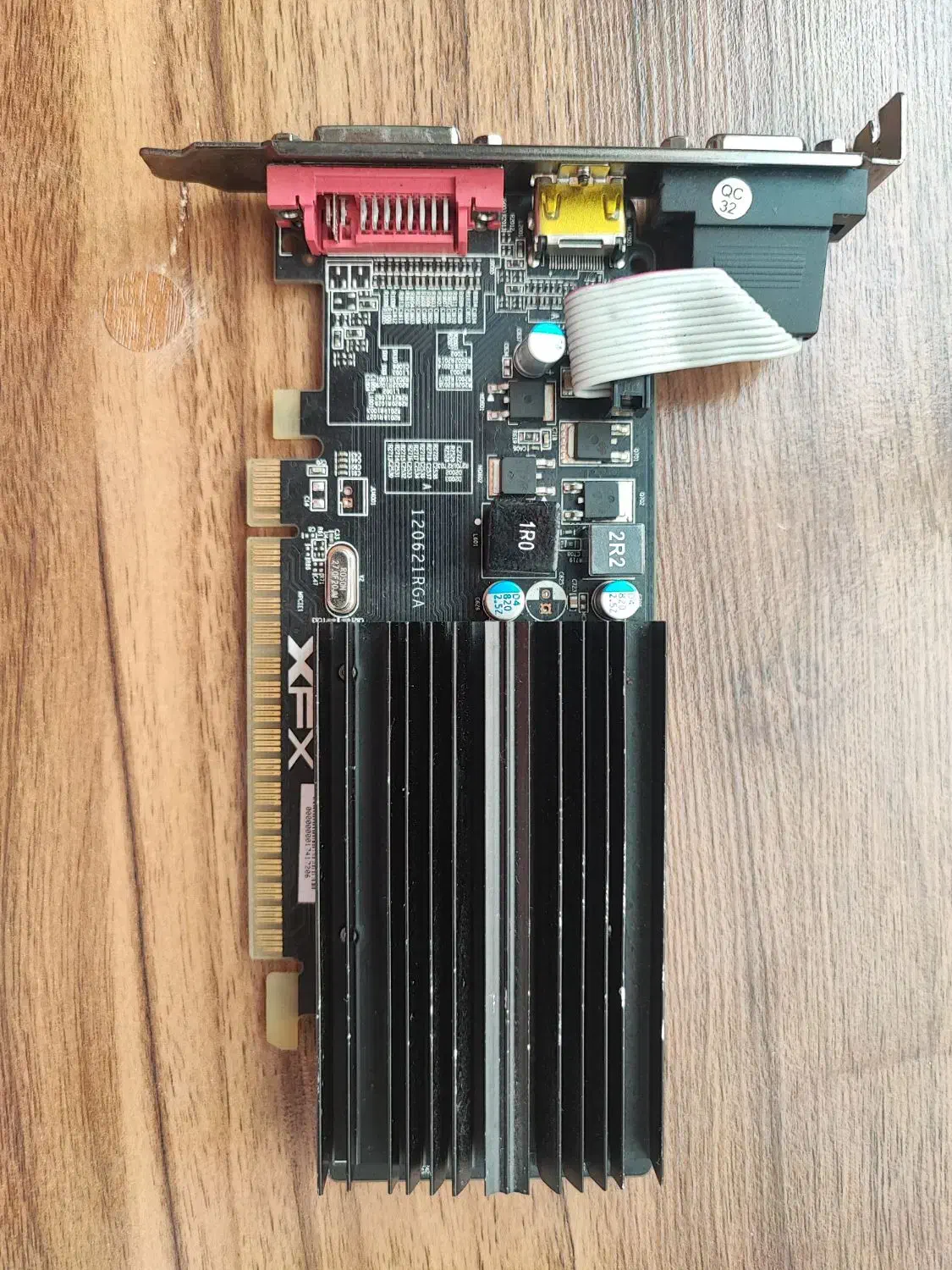 کارت گرافیک hd 5450|قطعات و لوازم جانبی رایانه|تهران, خواجه نظام الملک|دیوار