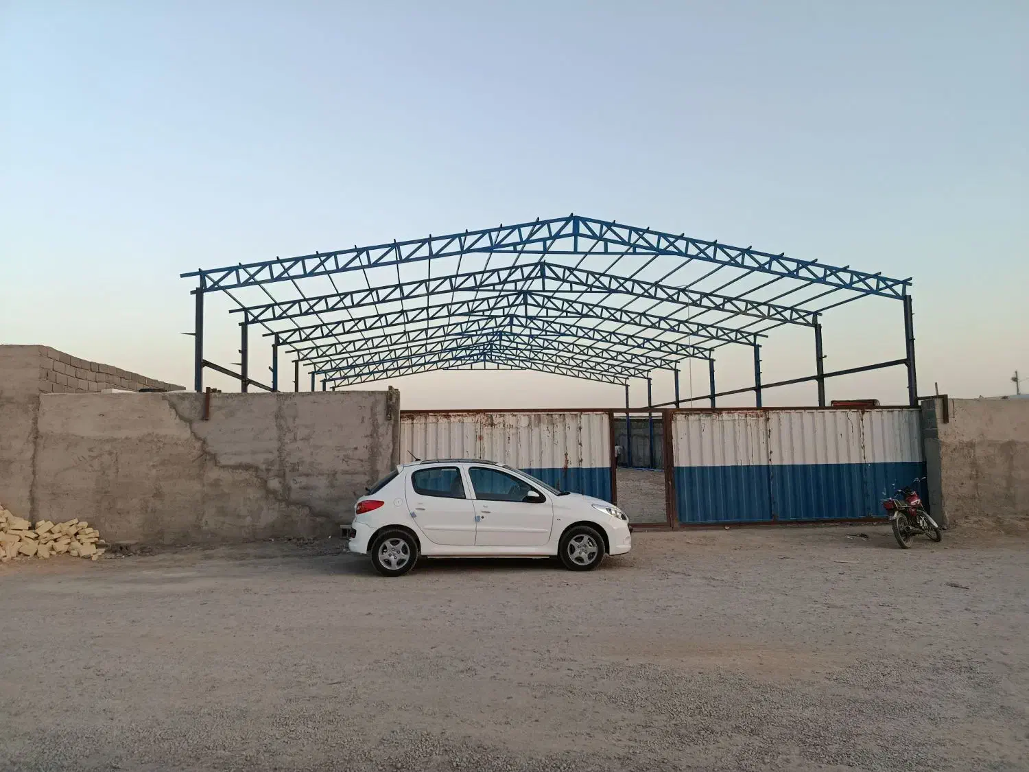 نصاب شیروانی آردواز خرپا پوشش سقف سوله|خدمات پیشه و مهارت|ری, بازار آهن|دیوار