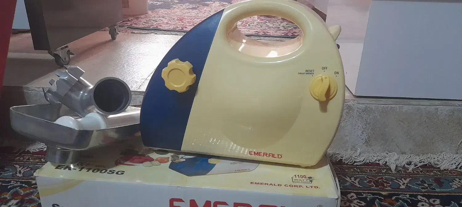 چرخ گوشت|خردکن، آسیاب، غذاساز|تربتحیدریه, داروپخش|دیوار