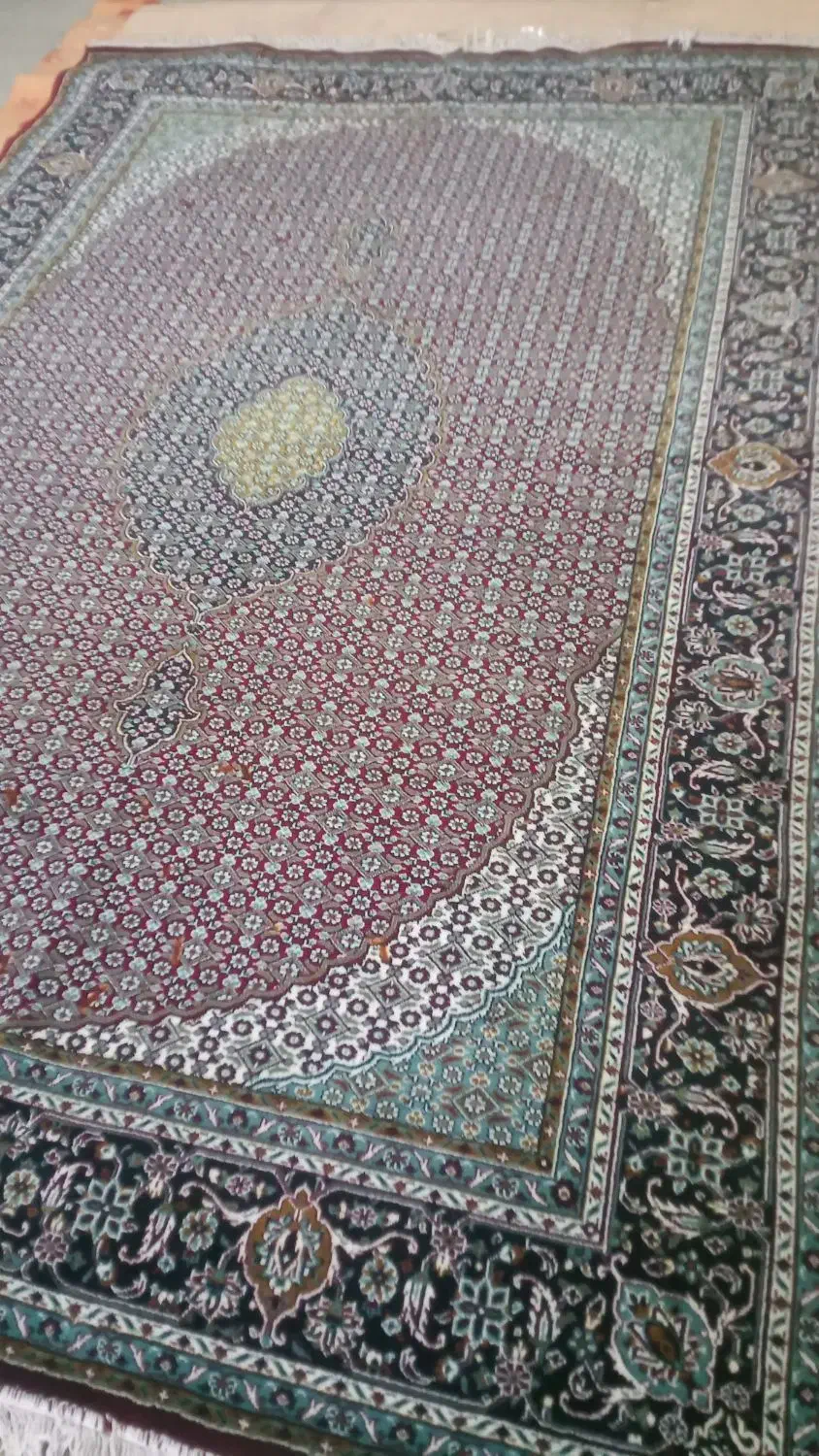 ۲عدد فرش برای باغ خوبی سالم|فرش|ارومیه, |دیوار