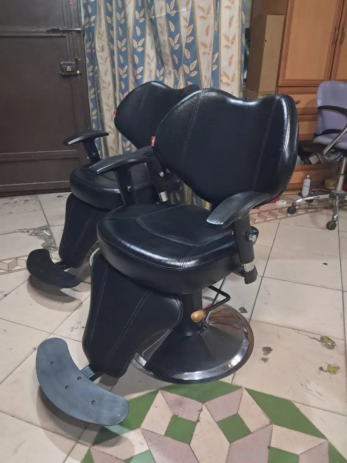 صندلی ارایشگاه ارایشگری برقی اصلاح کوپ استریل|آرایشگاه و سالنهای زیبایی|تهران, خانی آباد نو جنوبی|دیوار