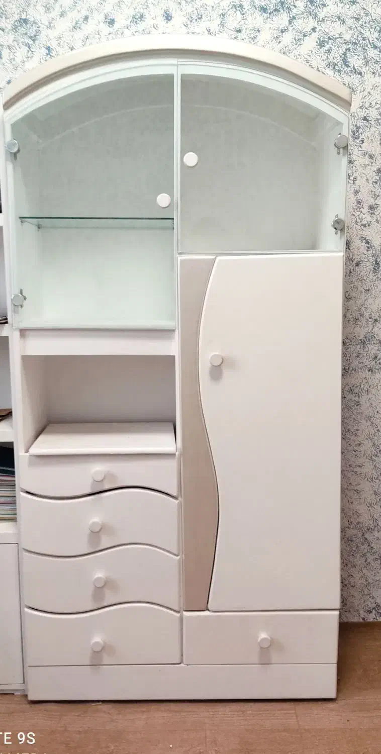 کمد|جاکفشی، کمد، دراور|خوی, |دیوار