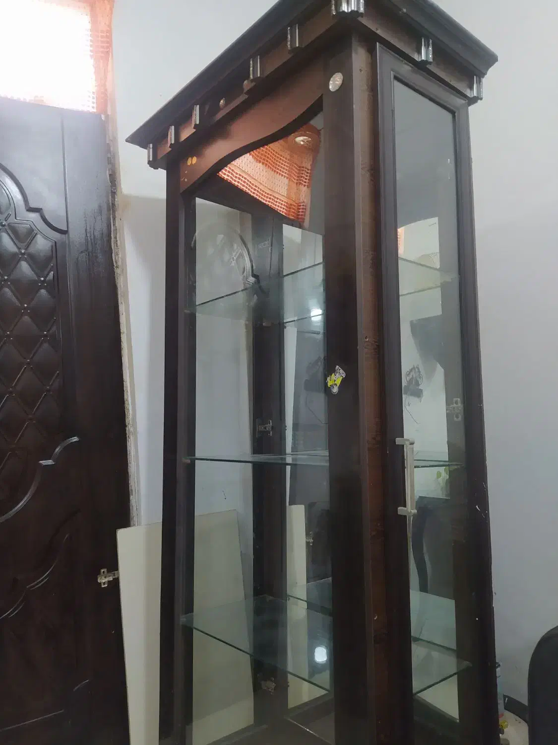 ویترین شیشه ای|بوفه، ویترین، کنسول|رشت, حمیدیان|دیوار