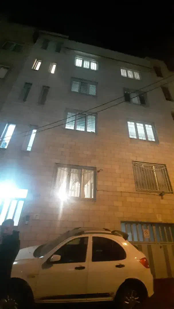 اپارتمان ۱۰۵ متری دوخواب میدان ۸۵ خوش نقشه