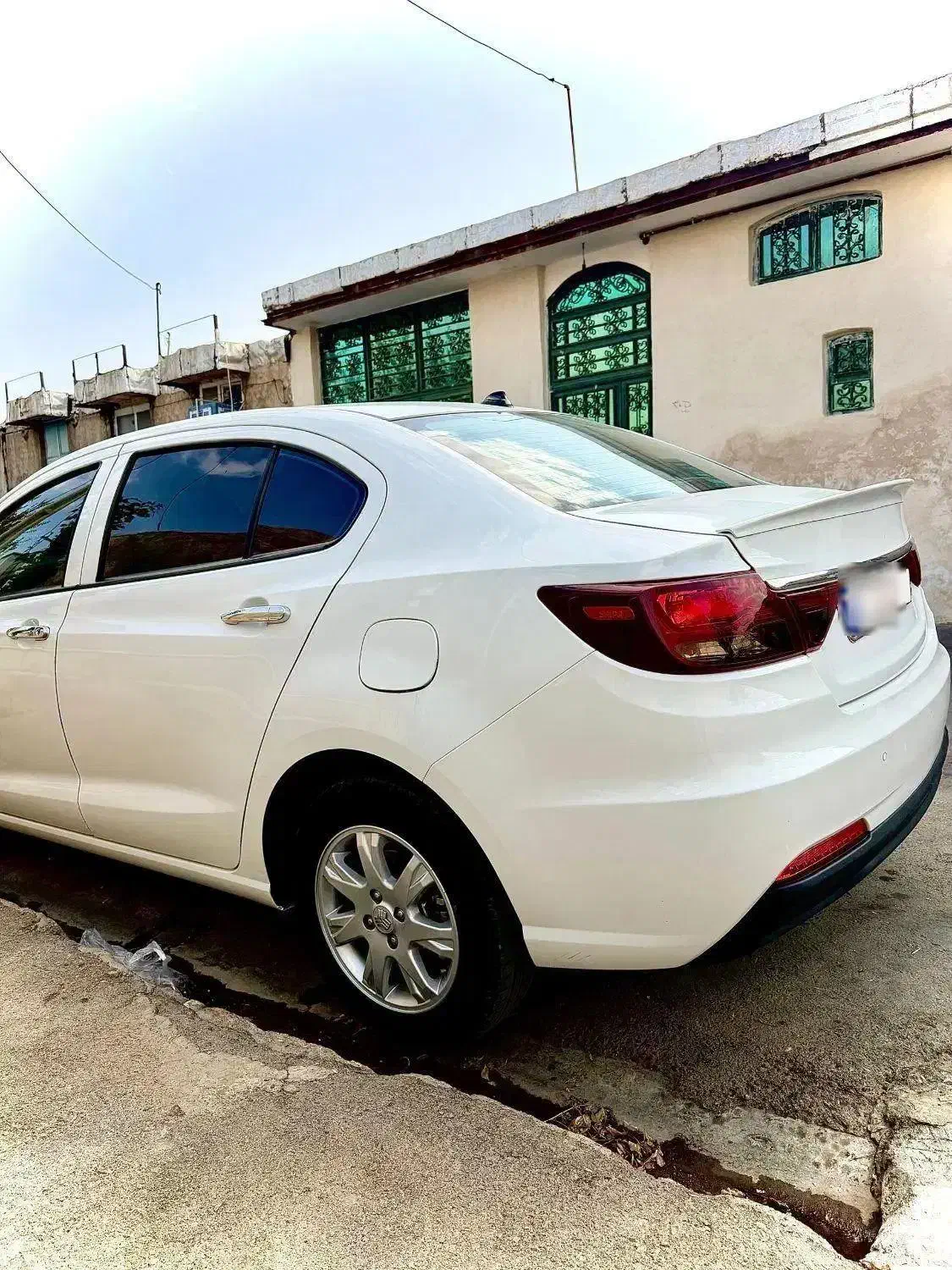 شاهین اتومات|خودرو سواری و وانت|شیراز, زند|دیوار