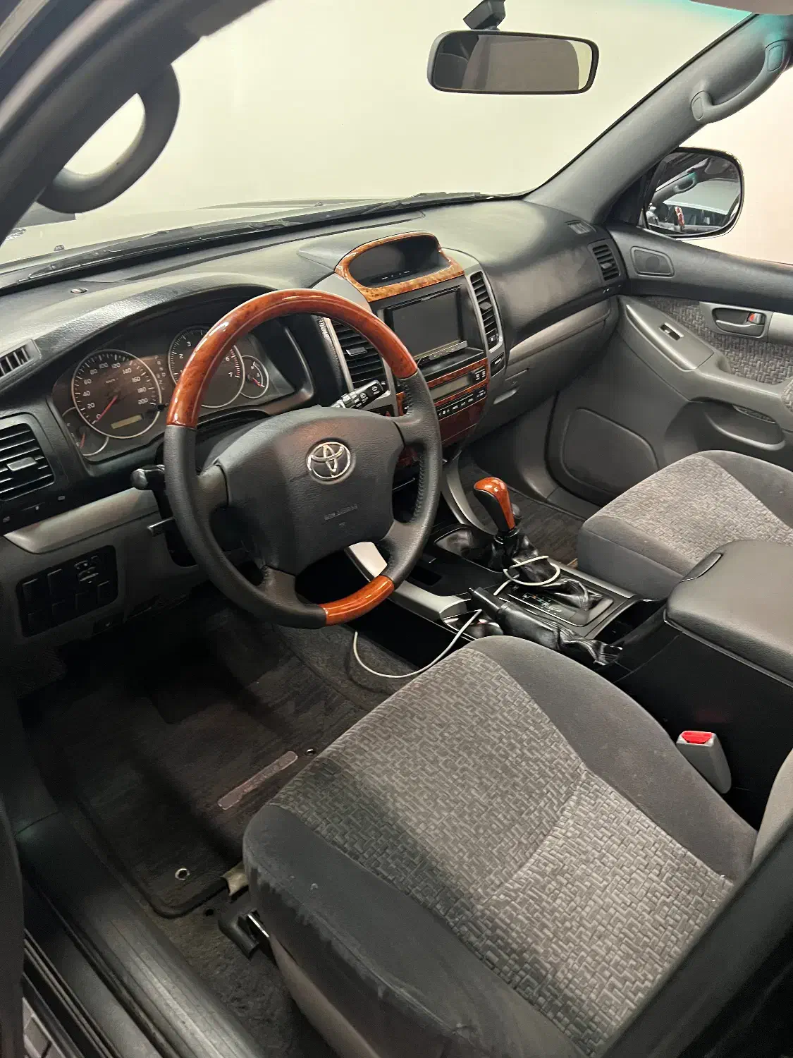 پرادو دودرب چهارسیلندر|خودرو سواری و وانت|اصفهان, مسجد مصلی|دیوار